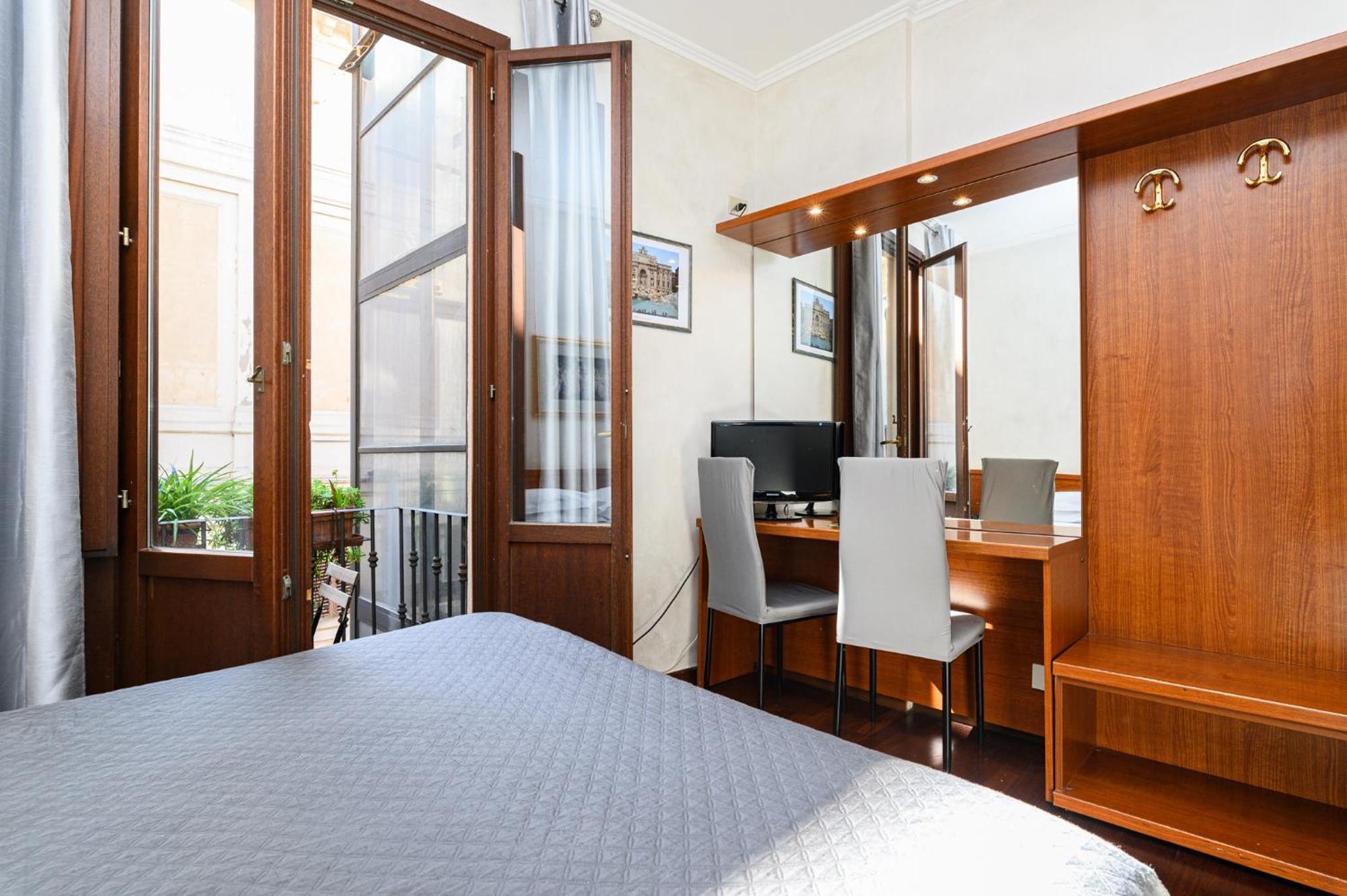 Domus Julia Hotel Рим Екстериор снимка