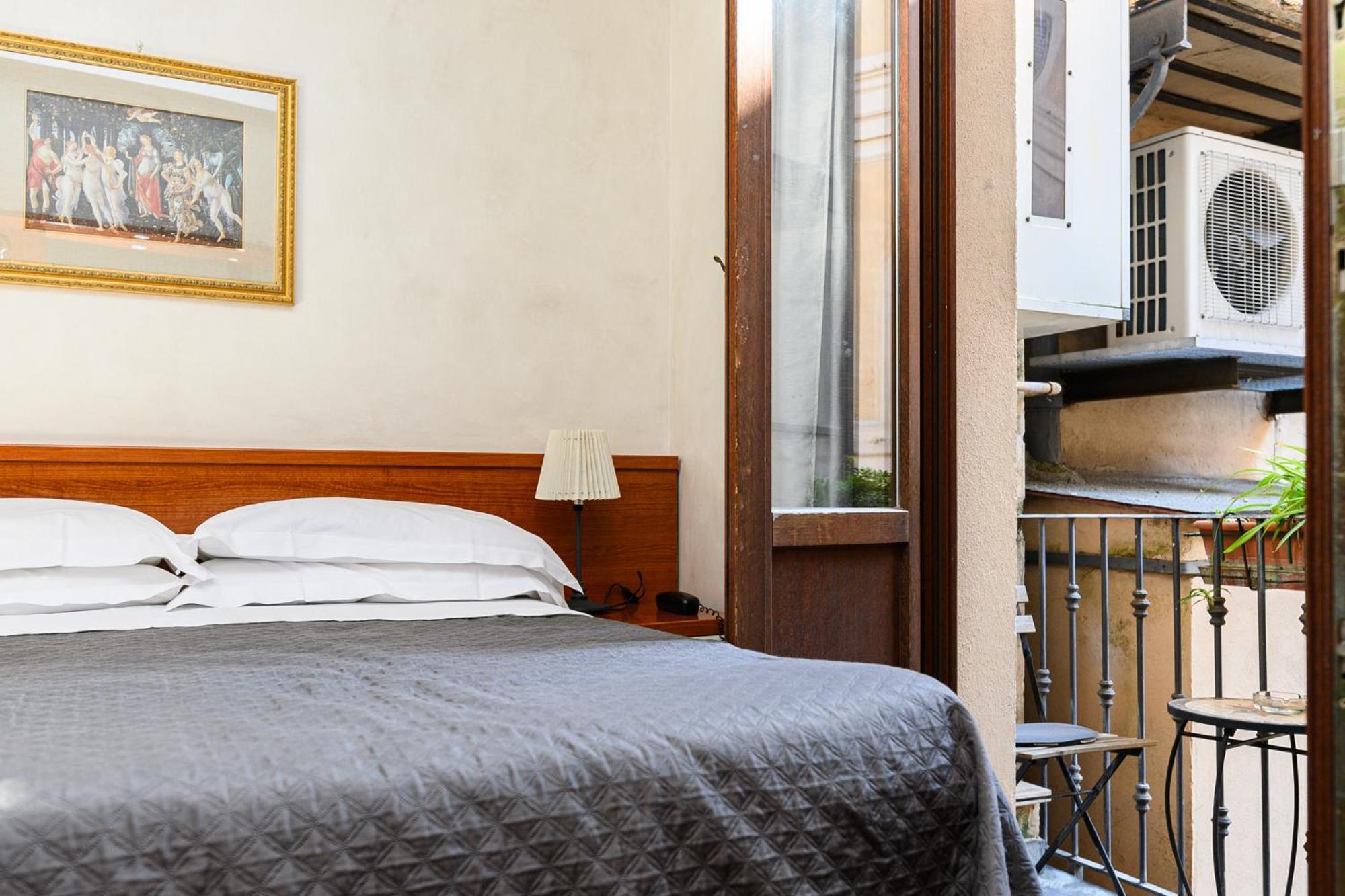 Domus Julia Hotel Рим Екстериор снимка